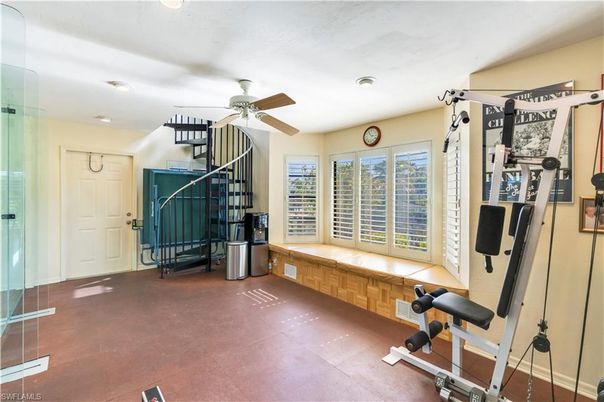 Fitness Equipment, Interior, Recessed Lighting