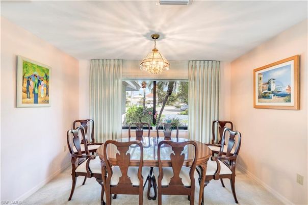 Dining room, Interior