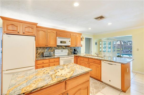 Interior, Kitchen, Recessed Lighting