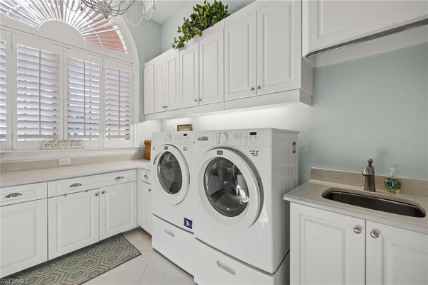 Interior, Washer
