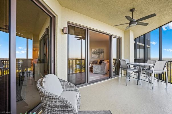 Dining room, Interior, Sun Room