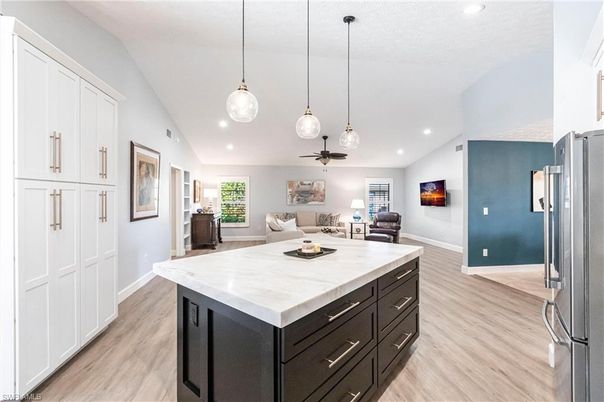 Interior, Kitchen, Living room, Pendant Lights, Recessed Lighting, Wood Texture Flooring