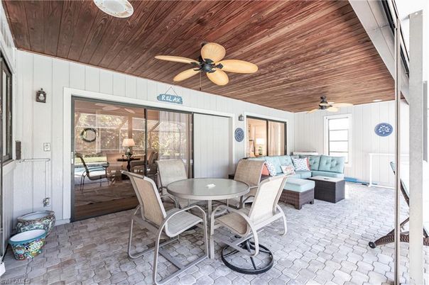 Dining room, Interior, Living room, Wooden Ceilings