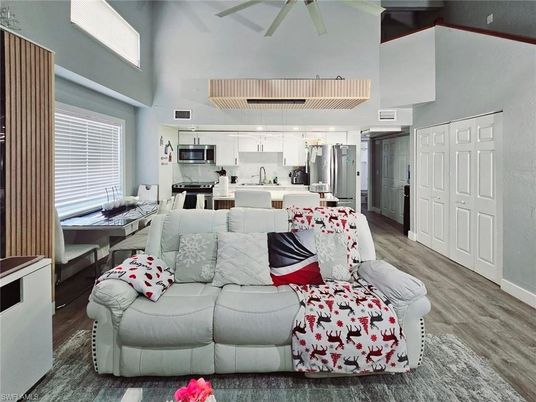 Interior, Kitchen, Living room, Pendant Lights, Stainless Steel Appliances, Wood Texture Flooring