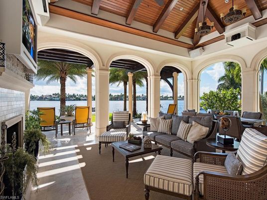 Exterior, Living room, Water, Wooden Beams, Wooden Ceilings
