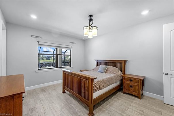 Bedroom, Interior, Pendant Lights, Recessed Lighting, Wood Texture Flooring