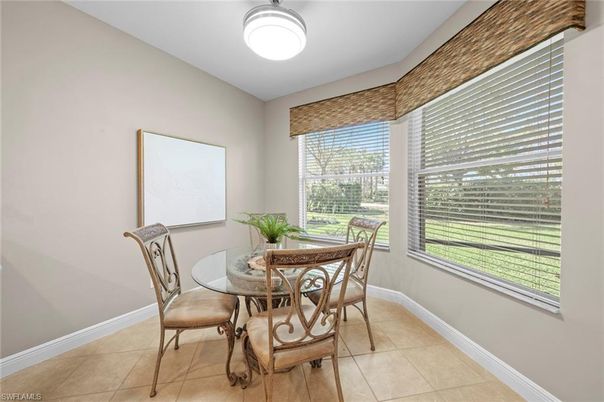 Dining room, Interior