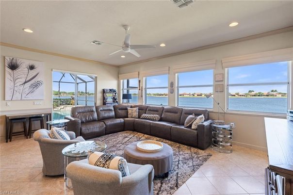 Interior, Living room, Recessed Lighting, Water