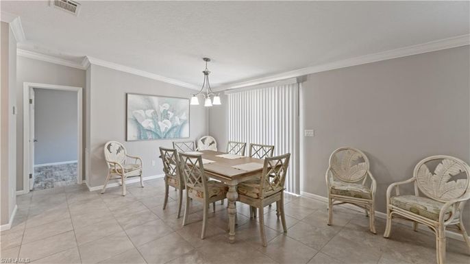 Dining room, Interior, Pendant Lights
