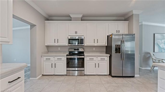 Interior, Kitchen, Stainless Steel Appliances