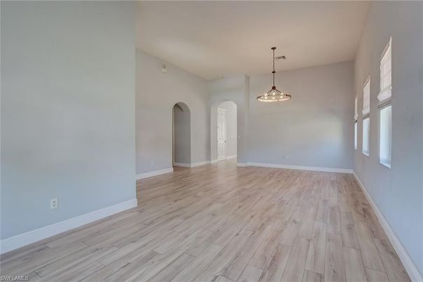 Empty room, Interior, Pendant Lights, Wood Texture Flooring
