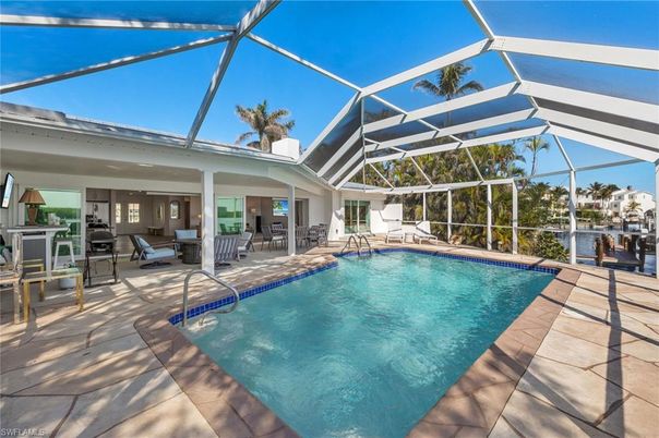 Glass Ceilings, Interior, Pool, Sun Room, Water