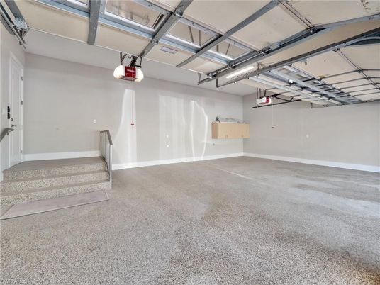 Garage, Interior