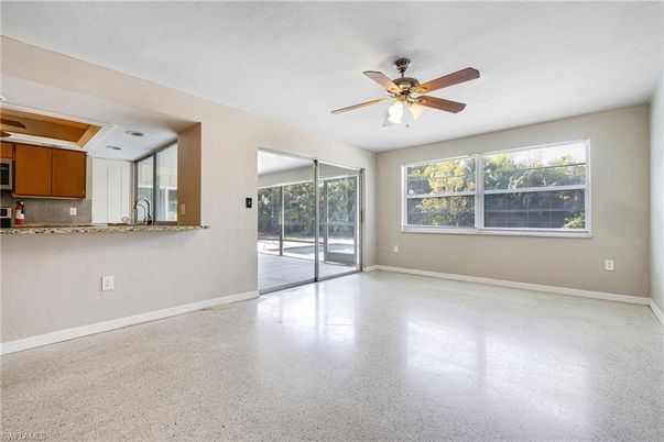 Empty room, Interior, Kitchen