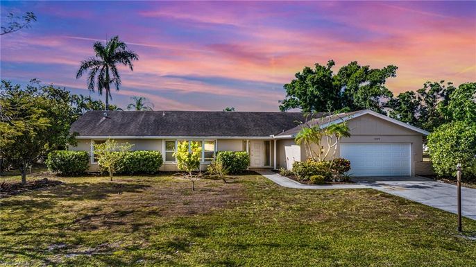 Attached, Backyard, Exterior, Facade, Ranch