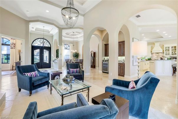 Chandelier, Dining room, Interior, Kitchen, Living room, Pendant Lights, Recessed Lighting