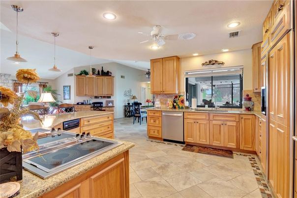 Interior, Kitchen, Pendant Lights, Recessed Lighting, Stainless Steel Appliances