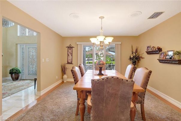 Chandelier, Dining room, Interior