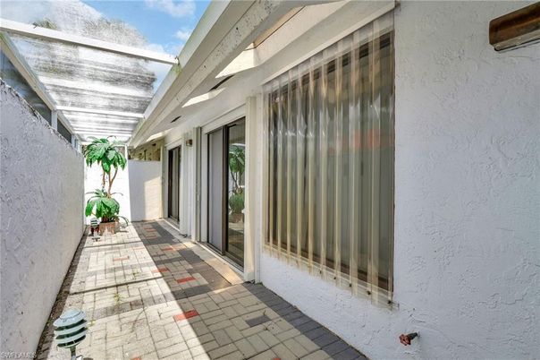 Exterior, Sun Room