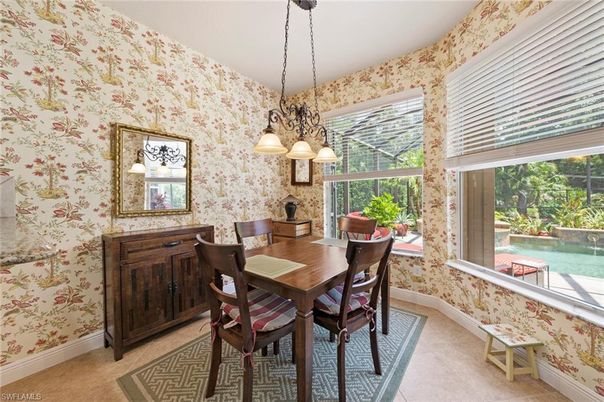 Chandelier, Dining room, Interior, Pendant Lights, Water
