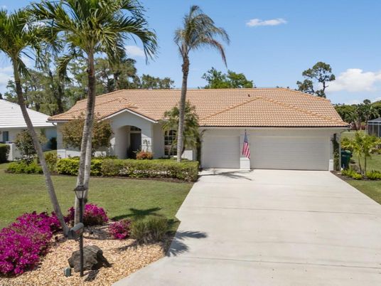 Attached, Backyard, Exterior, Facade, Mediterranean