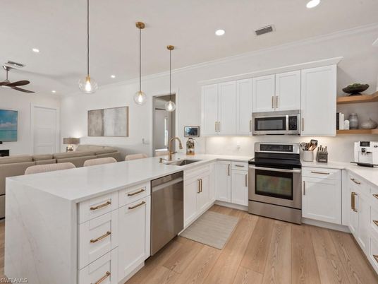 Interior, Kitchen, Living room, Pendant Lights, Recessed Lighting, Stainless Steel Appliances, Wood Texture Flooring