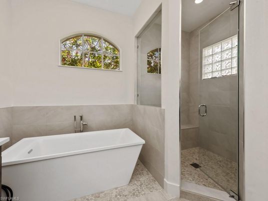 Bathroom, Free Standing Baths, Glass Shower, Interior, Recessed Lighting