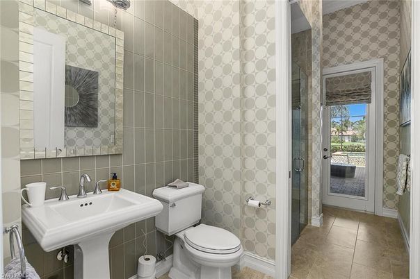 Bathroom, Interior