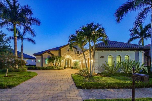 Backyard, Exterior, Facade, Mediterranean