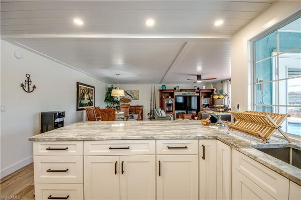 Dining room, Interior, Kitchen, Recessed Lighting, Wood Texture Flooring