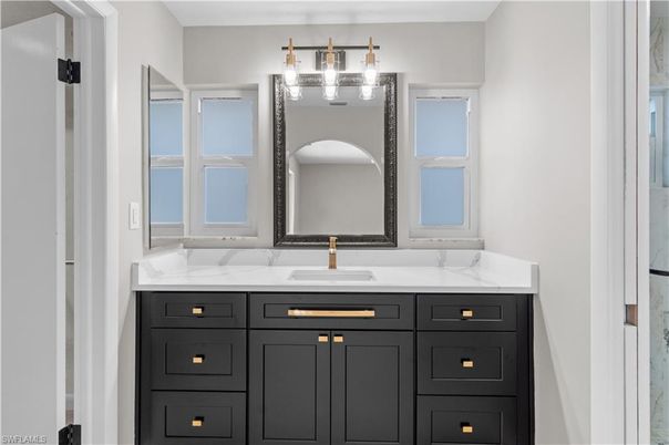 Bathroom, Dual Sink Vanities, Interior