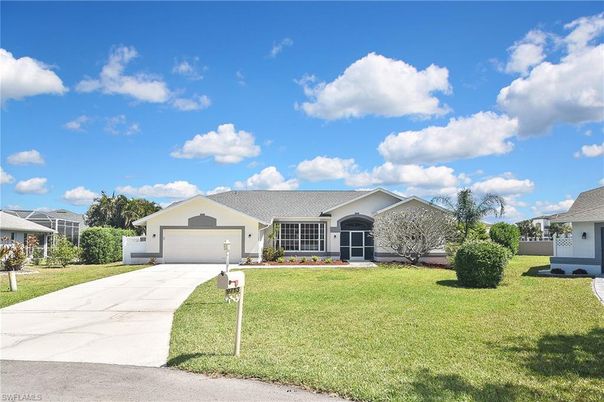 Attached, Backyard, Exterior, Facade, Ranch
