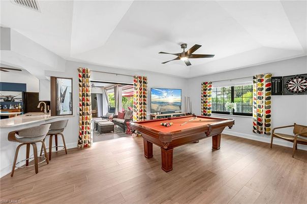 Billiard Table, Game Room, Interior, Wood Texture Flooring
