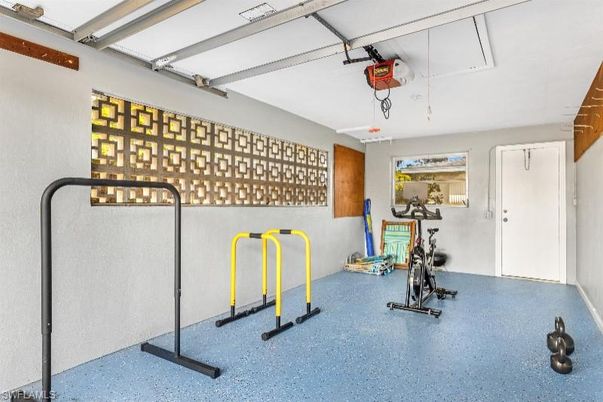 Fitness Equipment, Garage, Interior