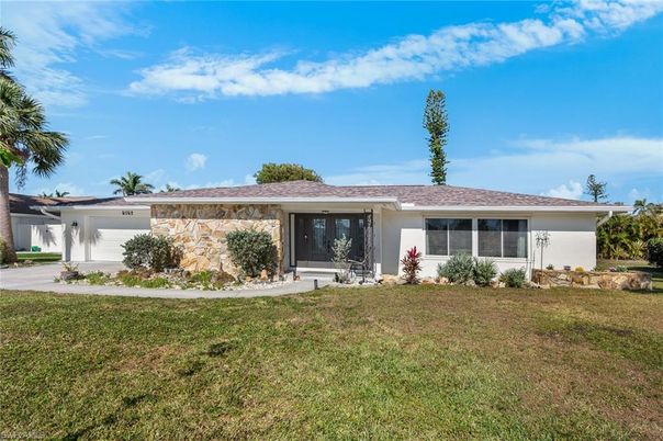 Attached, Backyard, Exterior, Facade, Ranch