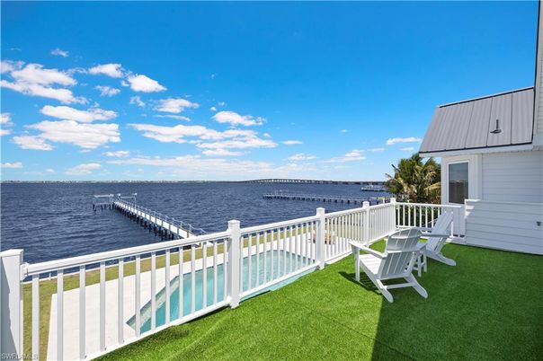 Exterior, Lake, Water