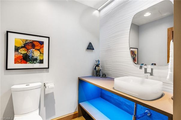 Bathroom, Interior, Recessed Lighting