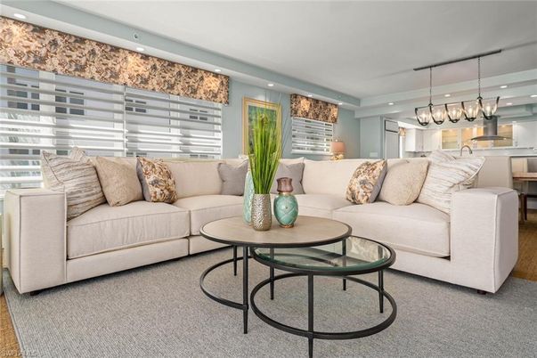 Chandelier, Interior, Kitchen, Living room, Recessed Lighting