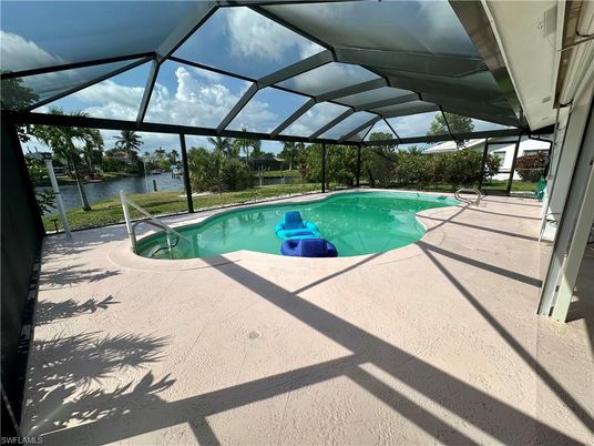 Glass Ceilings, Interior, Pool, Sun Room, Water