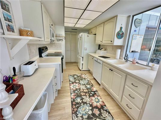 Interior, Kitchen, Wood Texture Flooring