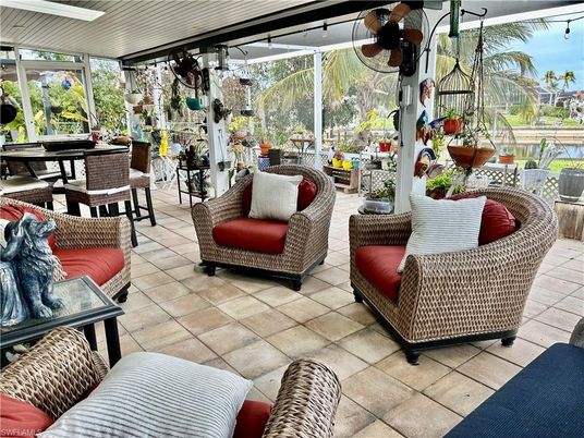 Dining room, Interior, Sun Room