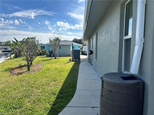 Backyard, Exterior, Water