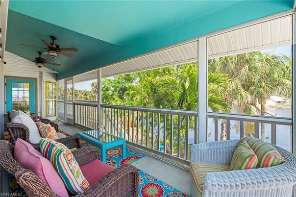 Interior, Living room, Sun Room