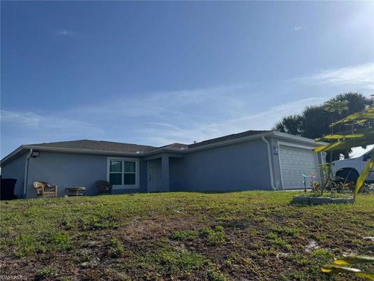 Backyard, Detached Garage, Exterior