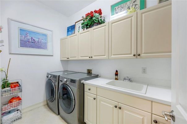 Interior, Washer