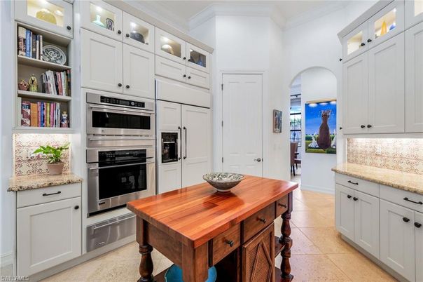 Interior, Kitchen, Stainless Steel Appliances
