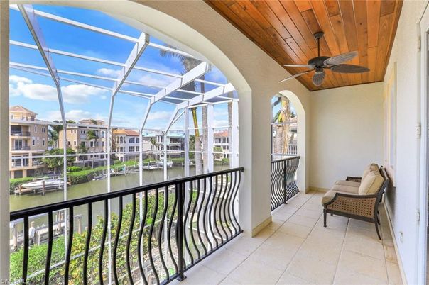 Glass Ceilings, Interior, Sun Room, Wooden Ceilings