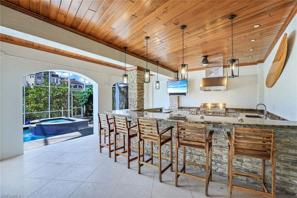 Interior, Pendant Lights, Recessed Lighting, Wooden Ceilings