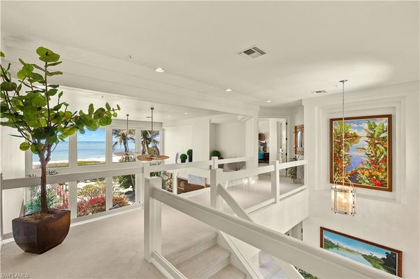 Dining room, Interior, Pendant Lights, Recessed Lighting