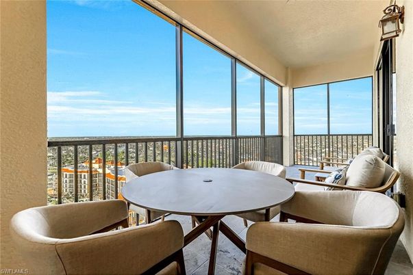 Dining room, Interior, Sun Room